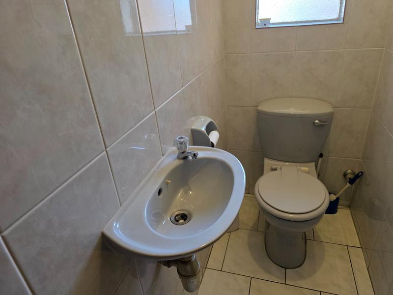 4 Bedroom Property for Sale in Churchill Estate Western Cape